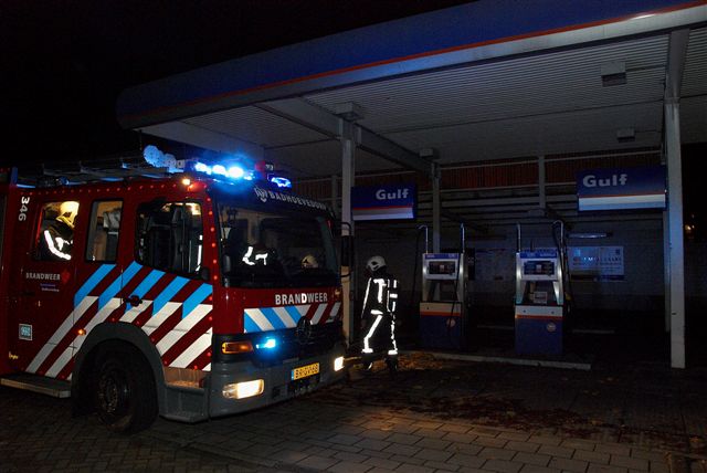 2009/290/20091113 001 Swammerdamstraat buitenbrand gerucht.jpg